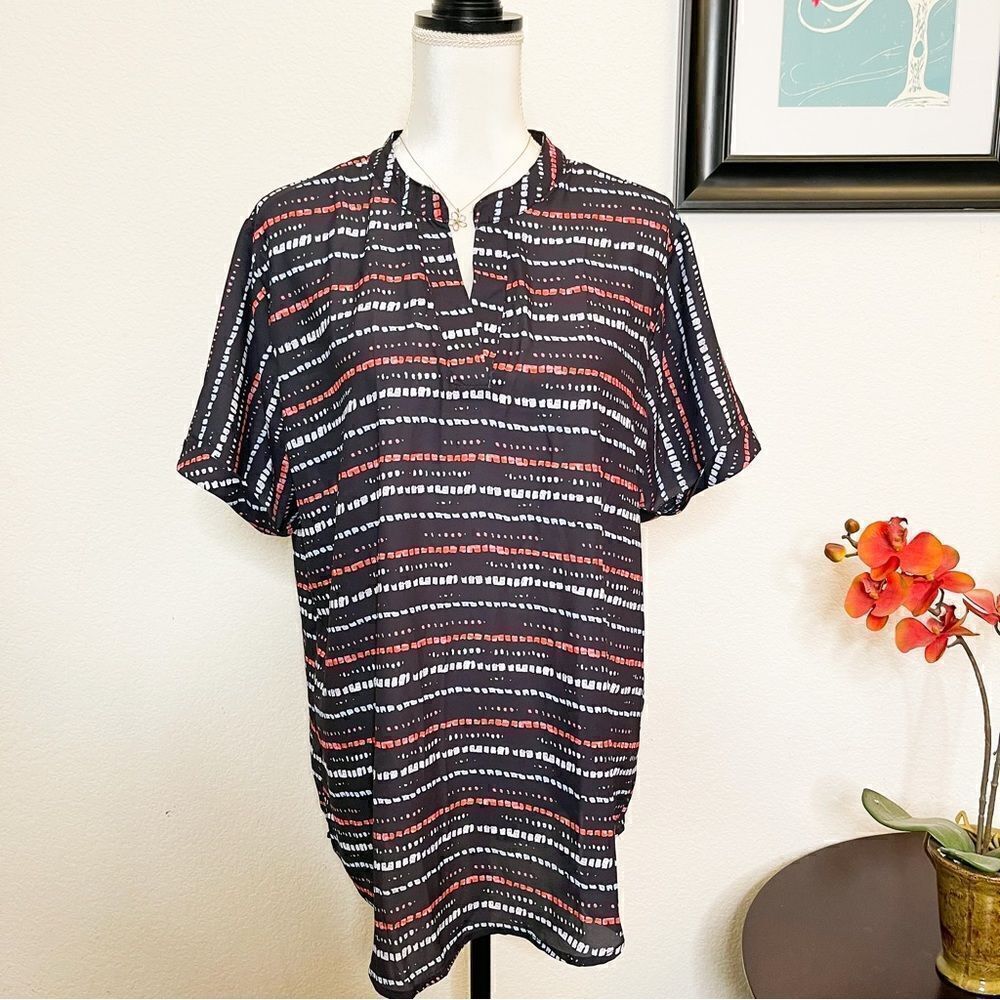 🍋 Women’s Split Neck Top No Brand Size XL